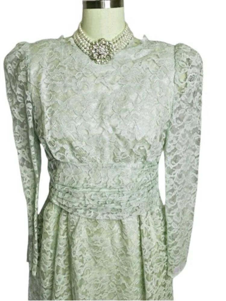 * VINTAGE 1960S FANCY MINT GREEN LACE DRESS WITH CUMMERBUND IN SEA FOAM