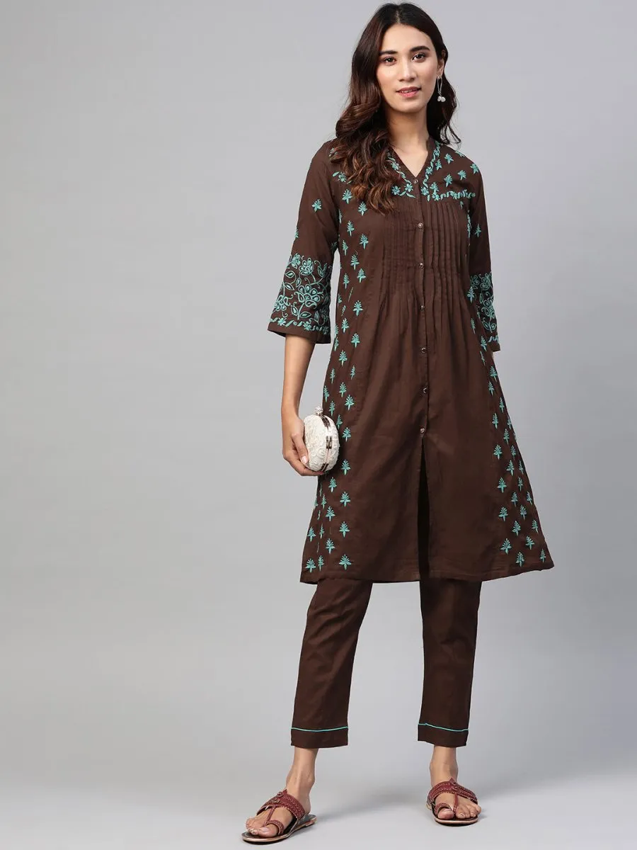 ADA Women Brown & Green Chikankari Embroidered Handloom Kurta with Trousers