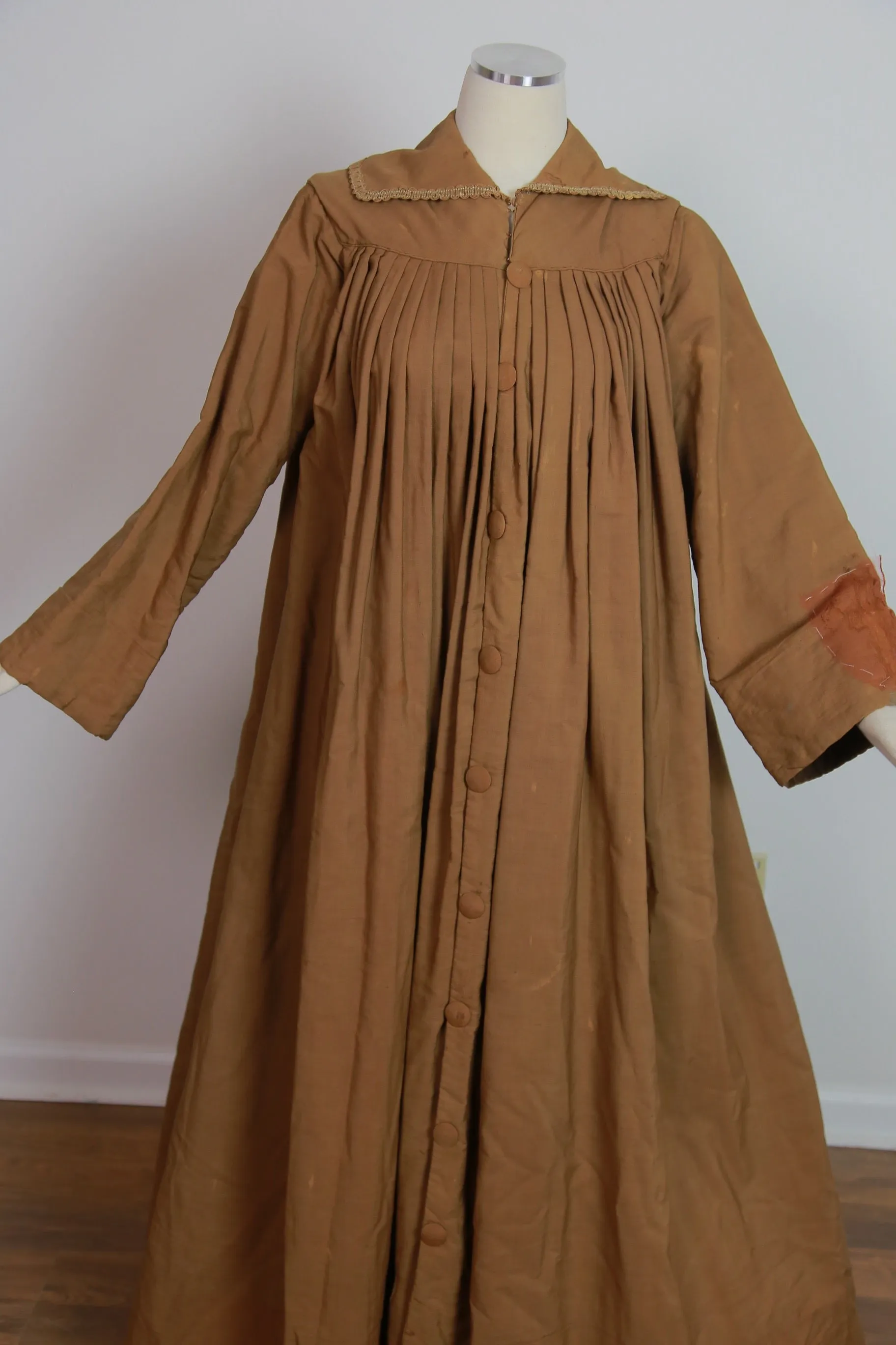 Antique Victorian Civil War era womens traveling paletot cloak coat