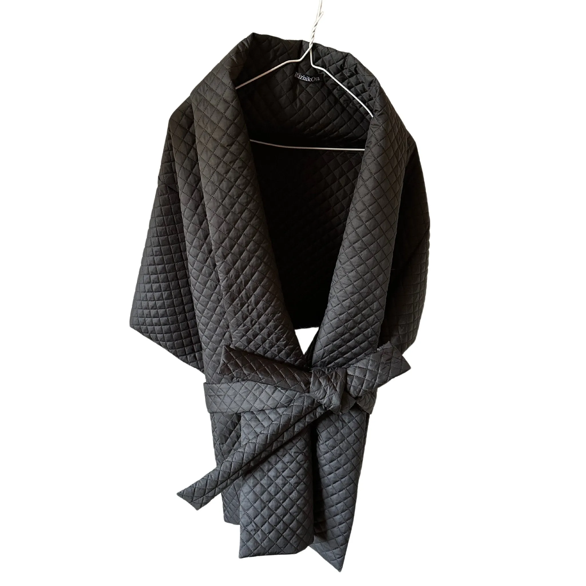 Black Long Lagre Wide Scarf Puffer 25x80 inch with 2 pocket and Belt. Cape around shoulders wrap. Winter quilted shawl. Warm padded scarf. Down puffy scarves.