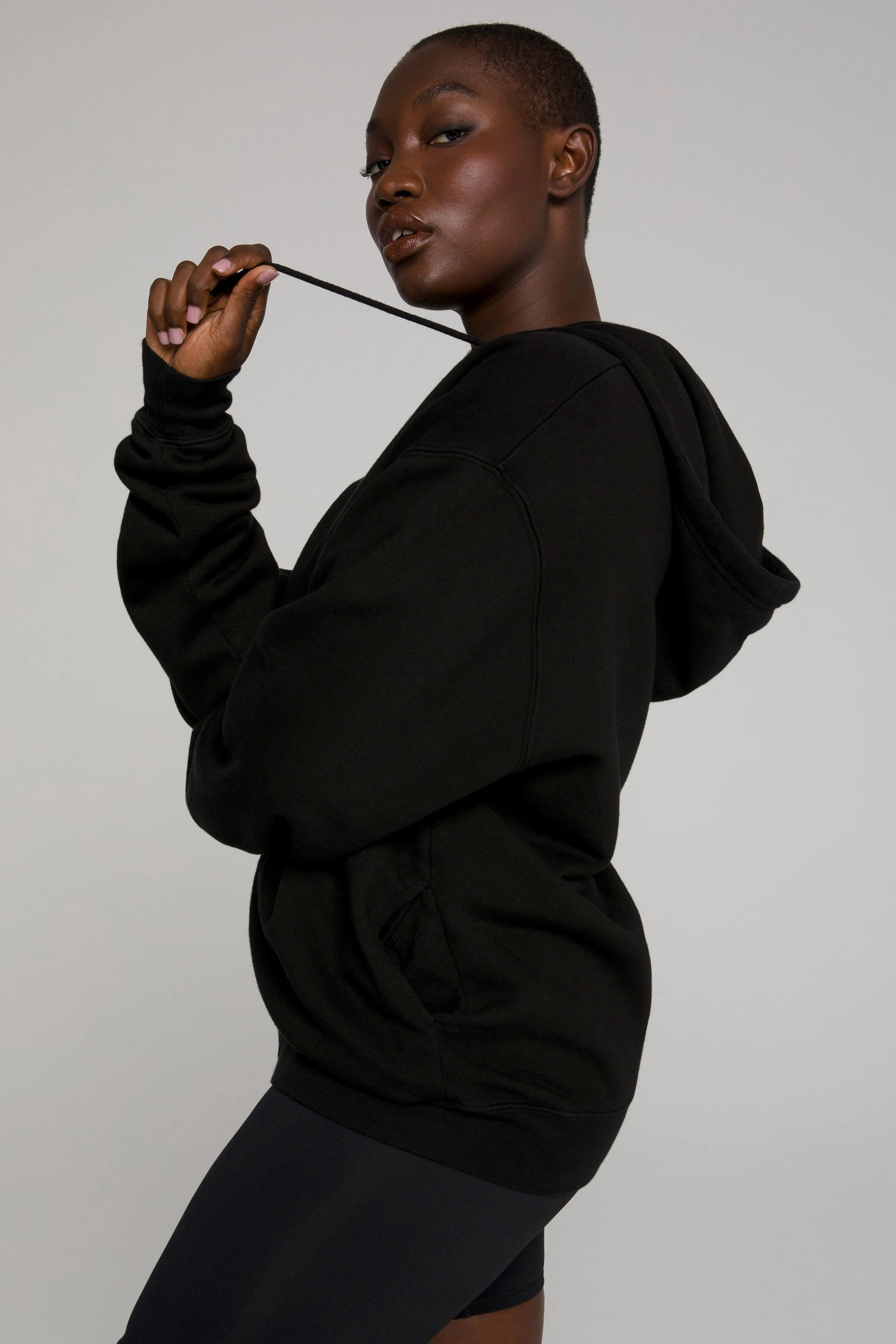 BOYFRIEND ZIP HOODIE | BLACK001