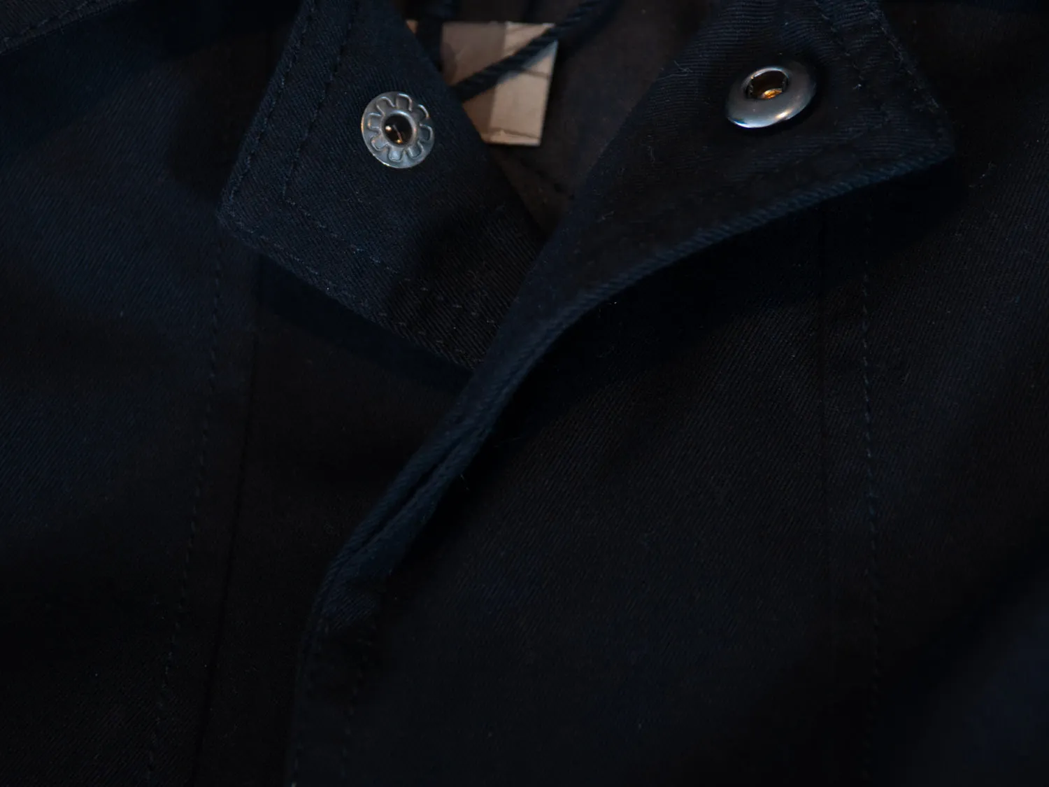 Izzue NWT Black Pleated Cape Coat