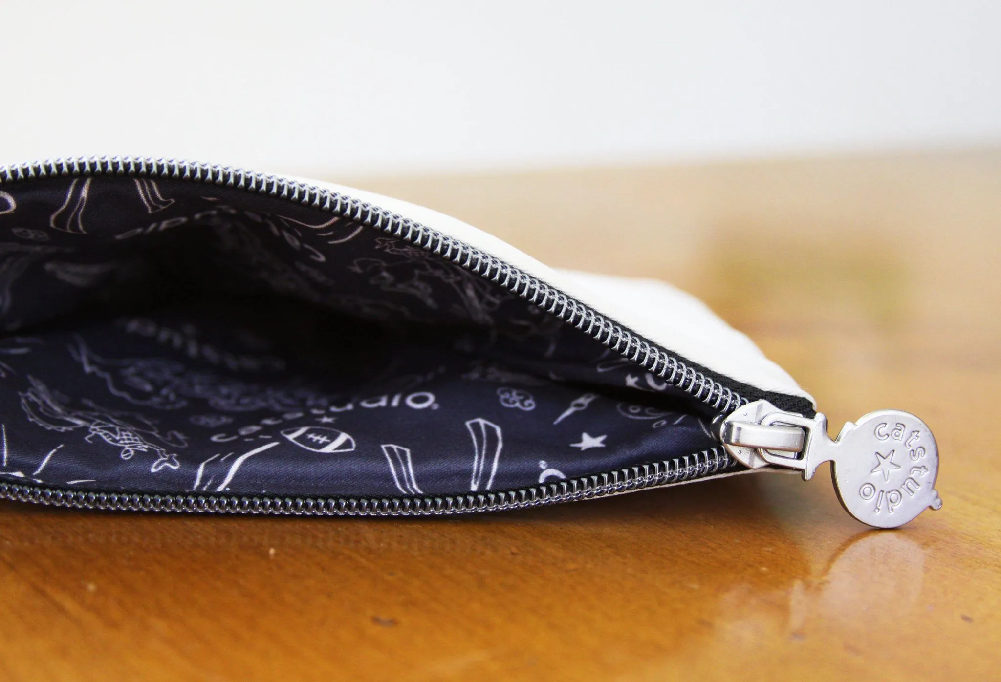 New Jersey Zip Pouch - Natural