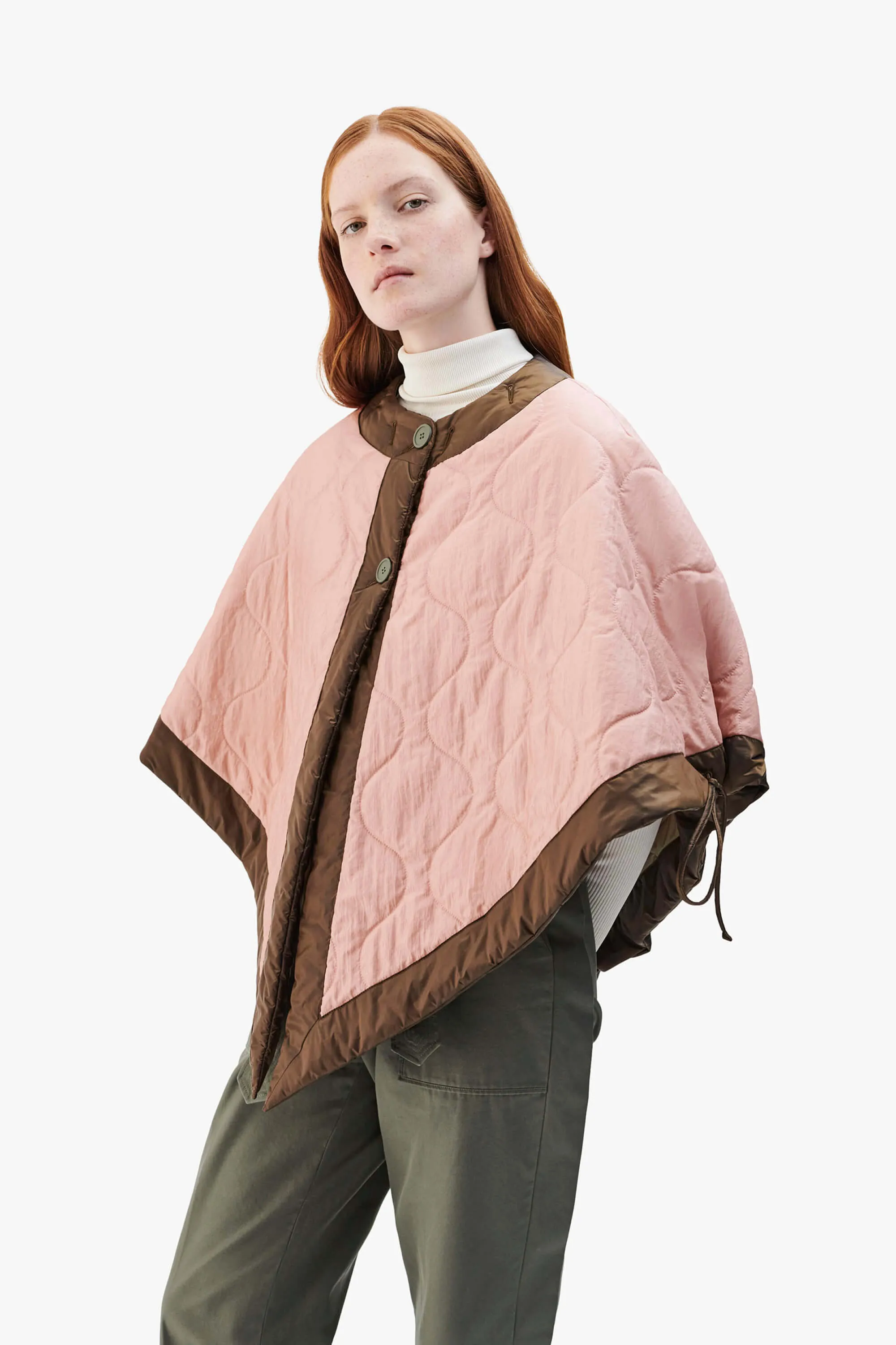Signature Quilt Cape - Pale Sage / Pale Pink
