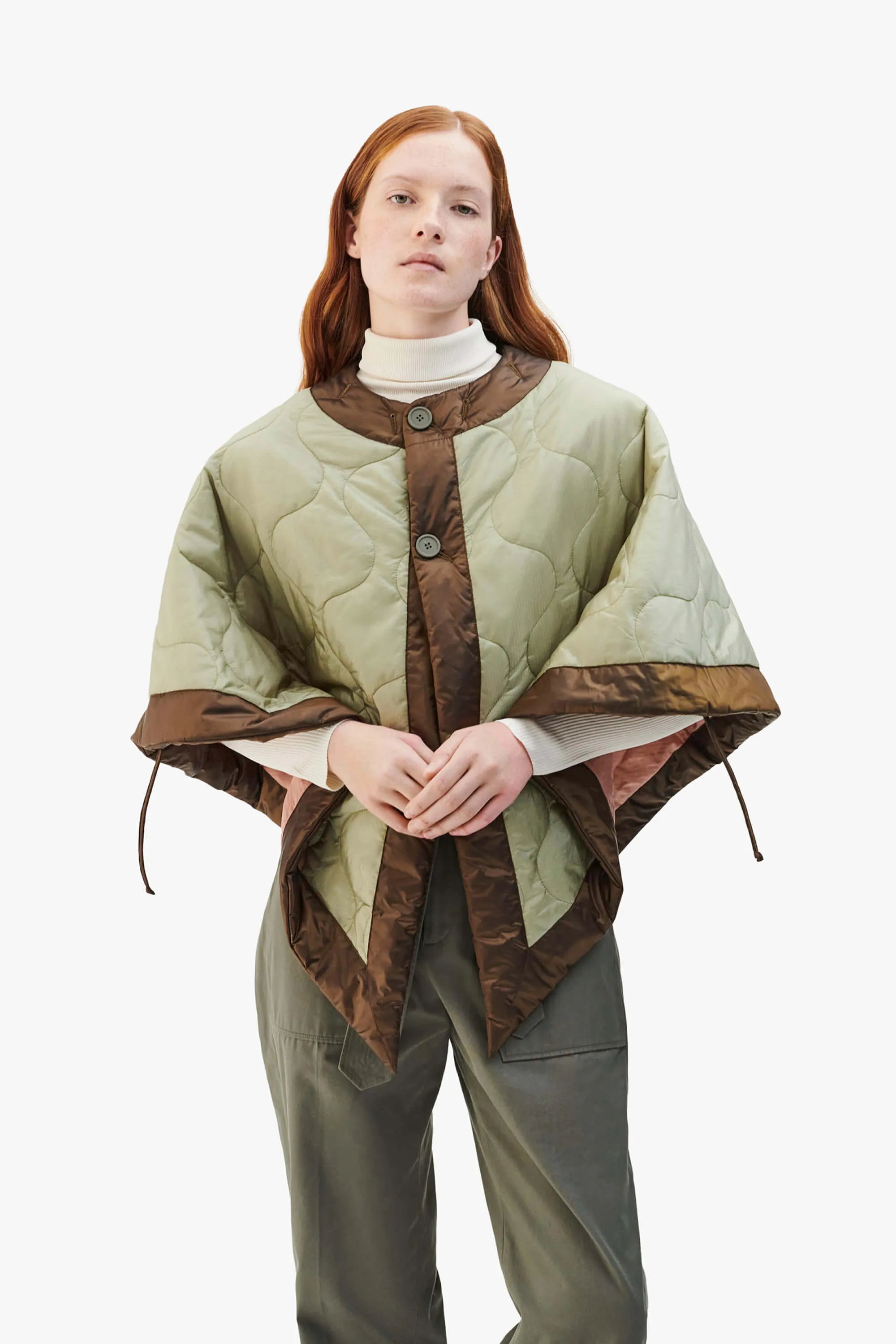 Signature Quilt Cape - Pale Sage / Pale Pink